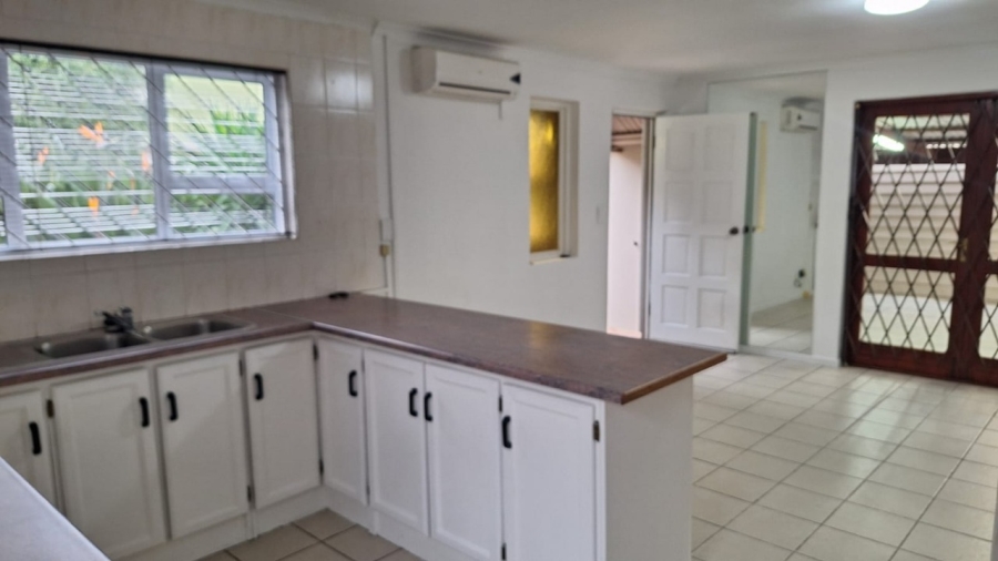 2 Bedroom Property for Sale in Admirals Park Western Cape